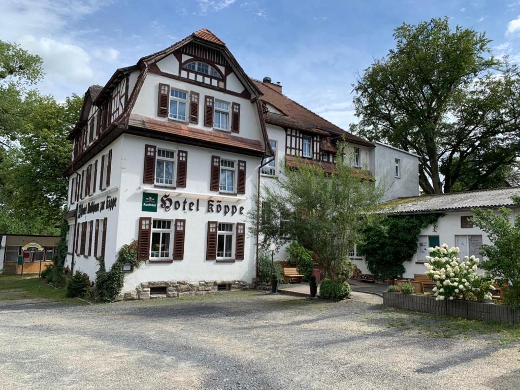 Hotel Zur Koeppe Bad Klosterlausnitz Luaran gambar