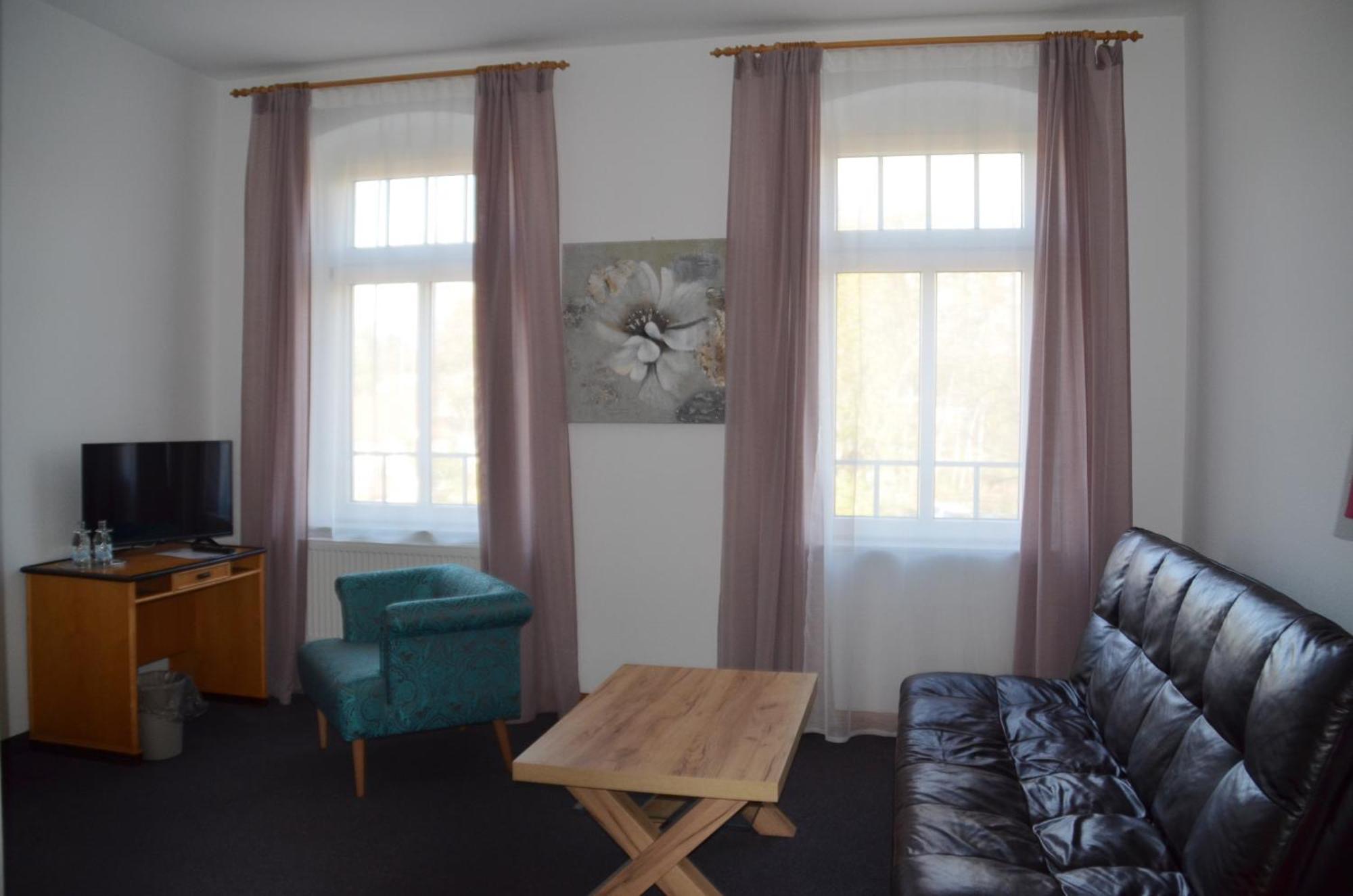 Hotel Zur Koeppe Bad Klosterlausnitz Luaran gambar